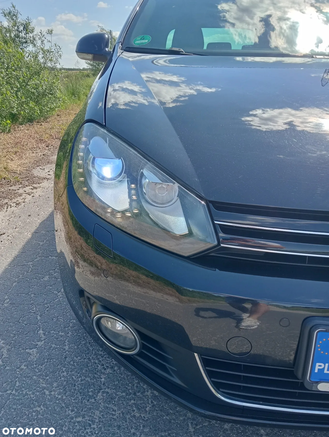 Volkswagen Golf VI 2.0 TDI Highline DSG - 2