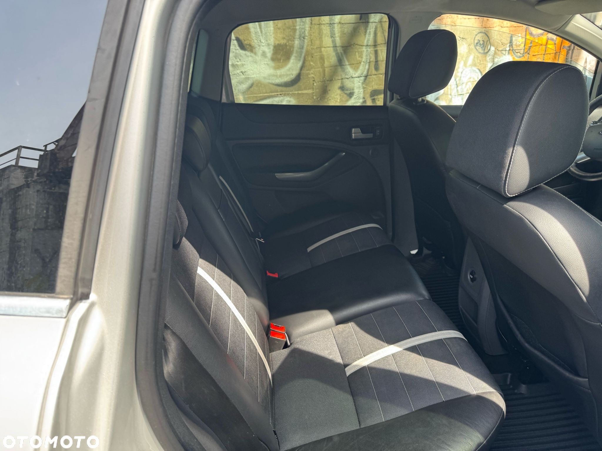 Ford Kuga 2.0 TDCi Trend - 19