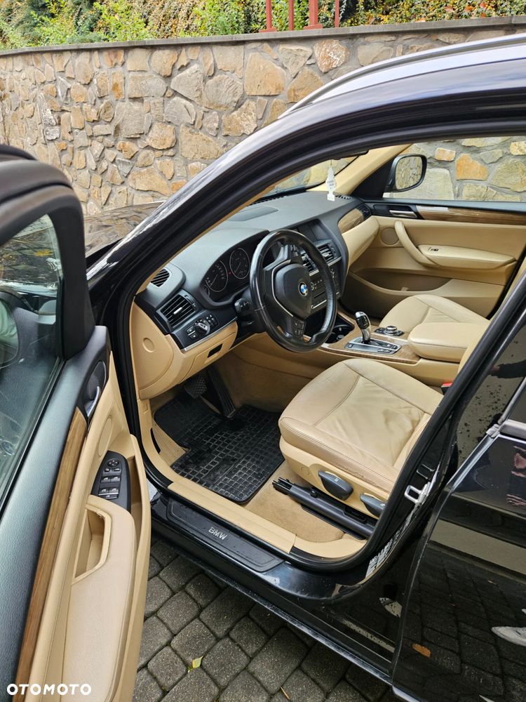 BMW X3 xDrive20d - 13