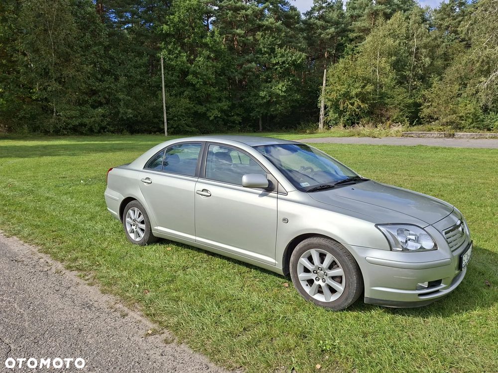 Toyota Avensis 1.8 VVT-i Sol - 14
