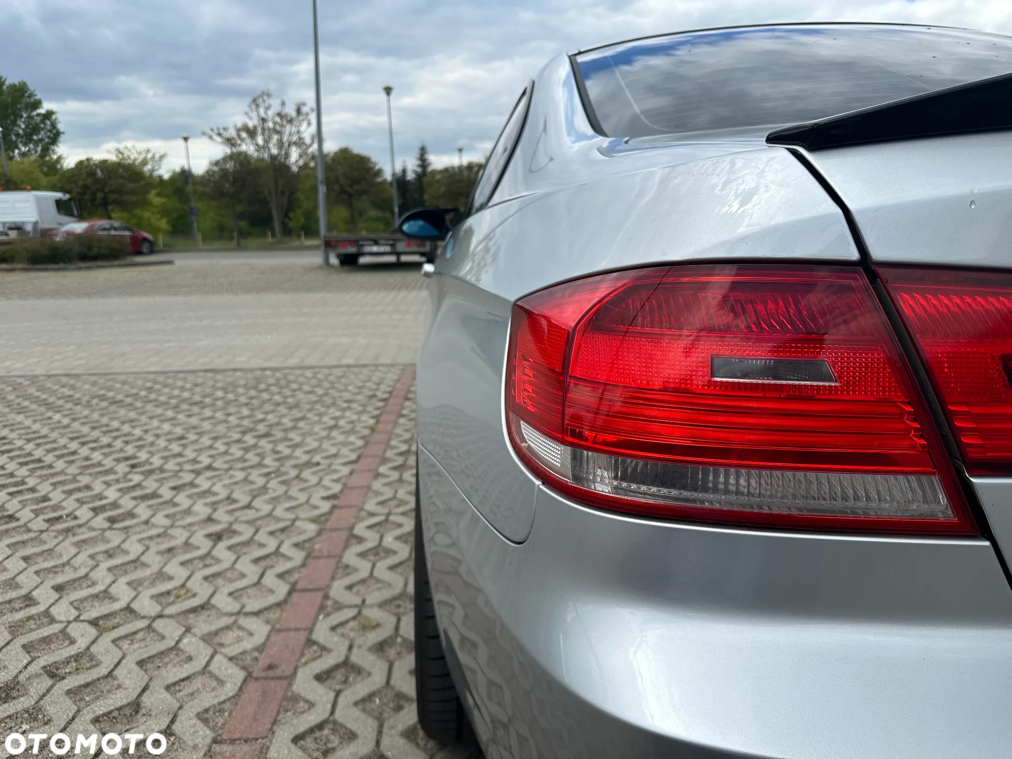 BMW Seria 3 320i Coupe - 9