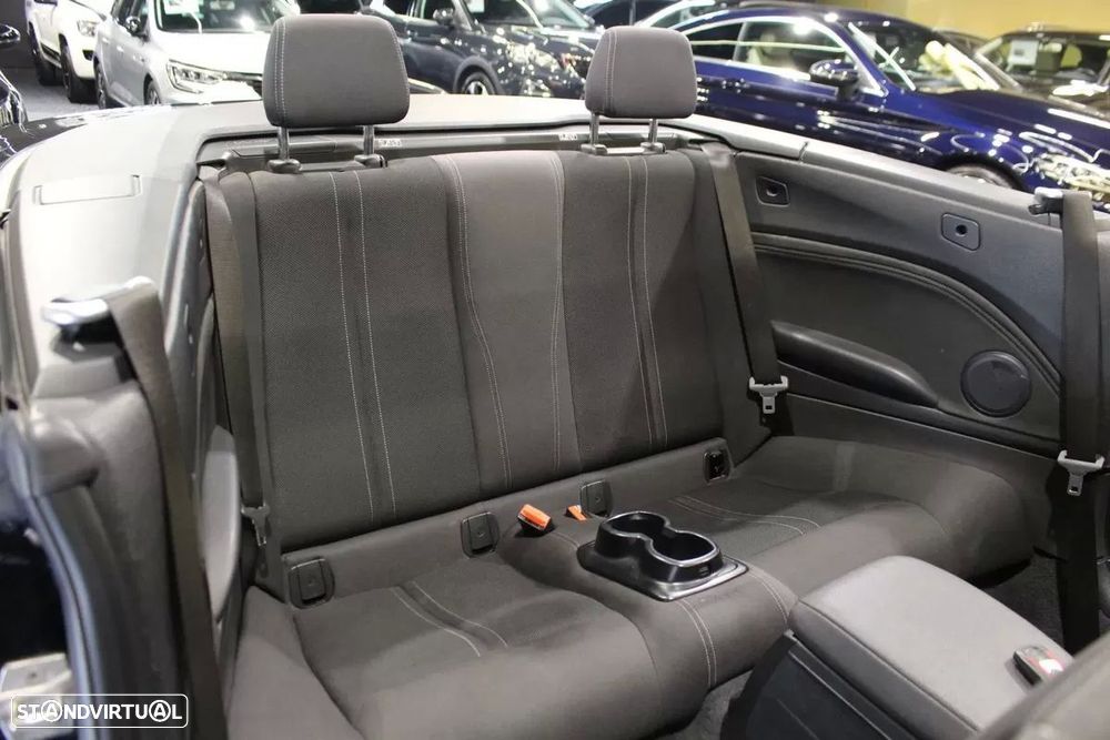 BMW 218 d Cabrio Line Sport Auto - 19