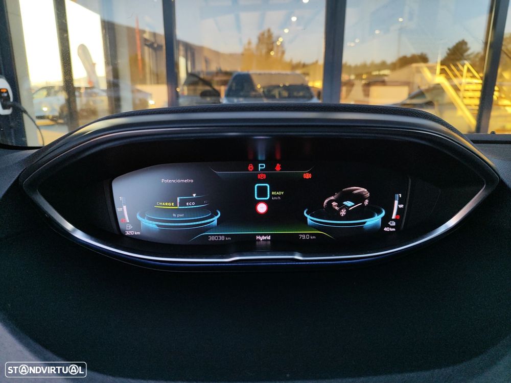 Peugeot 3008 1.6 Hybrid GT e-EAT8 - 32