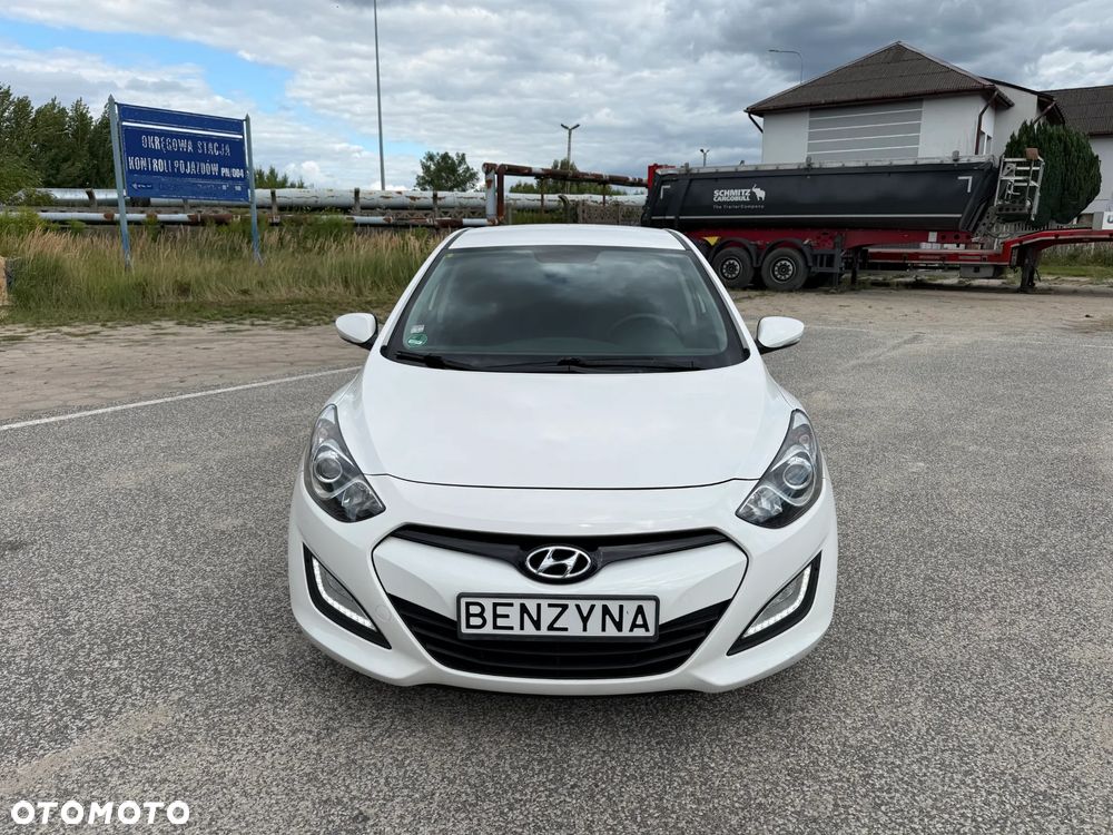 Hyundai i30 1.4 Comfort - 9