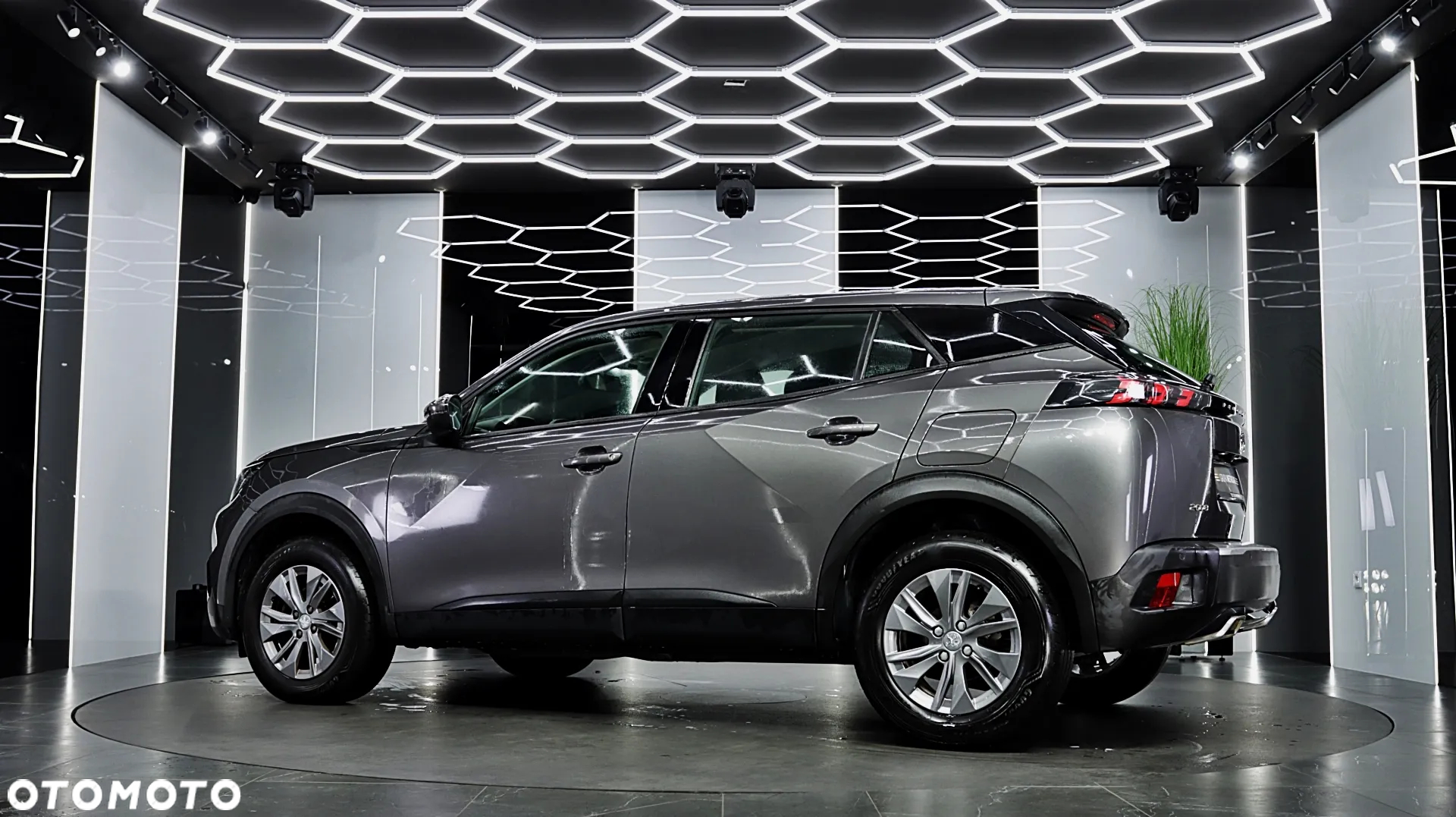 Peugeot 2008 1.2 PureTech Active Pack S&S - 5