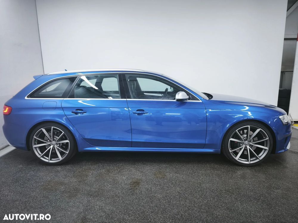 Audi RS4 Avant 4.2 FSI quattro Stronic - 7