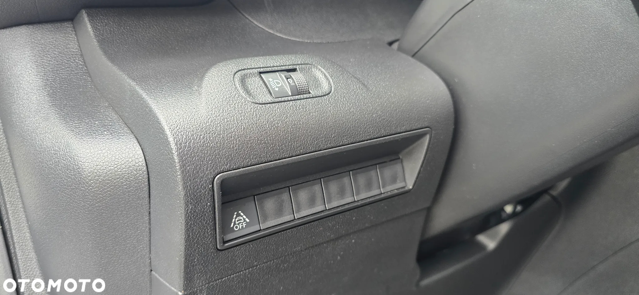 Peugeot Rifter 1.5 BlueHDI Allure - 19