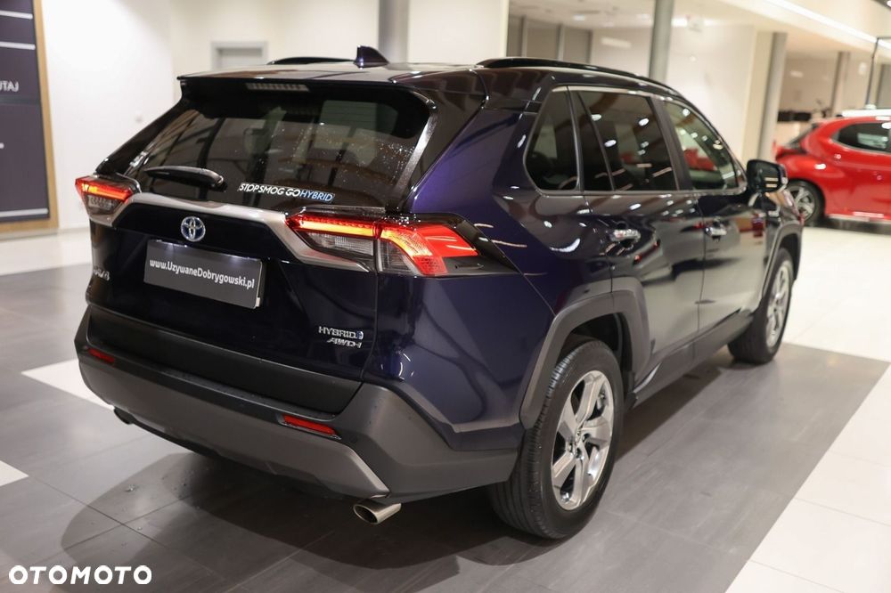 Toyota RAV4 - 22