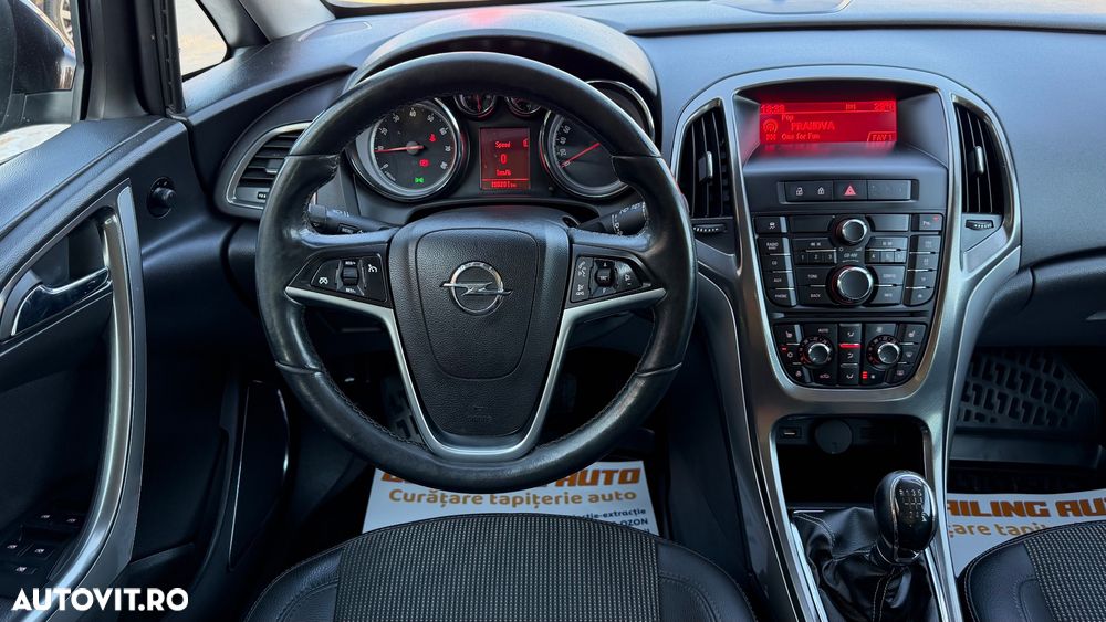 Opel Astra 1.4 Turbo ECOFLEX Start/Stop Innovation - 11