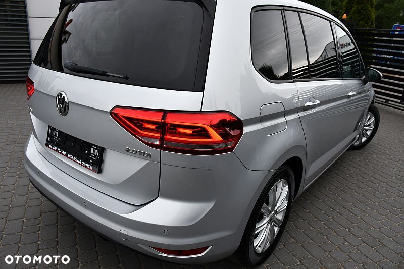 Volkswagen Touran 2.0 TDI BMT Highline DSG - 34