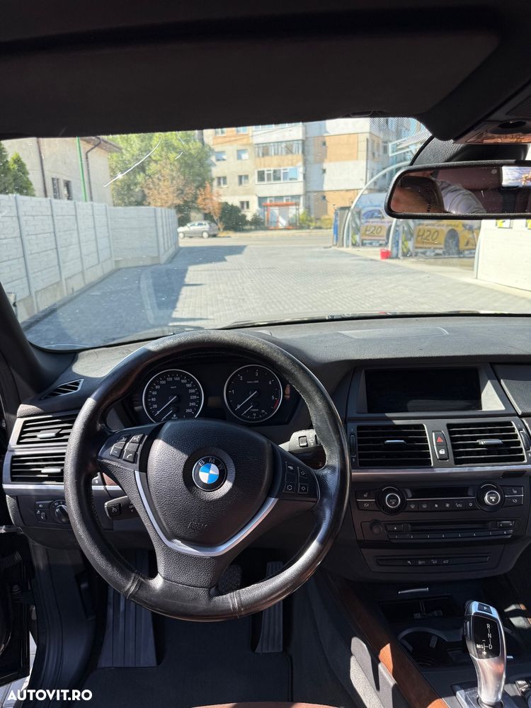 BMW X5 xDrive30d - 11