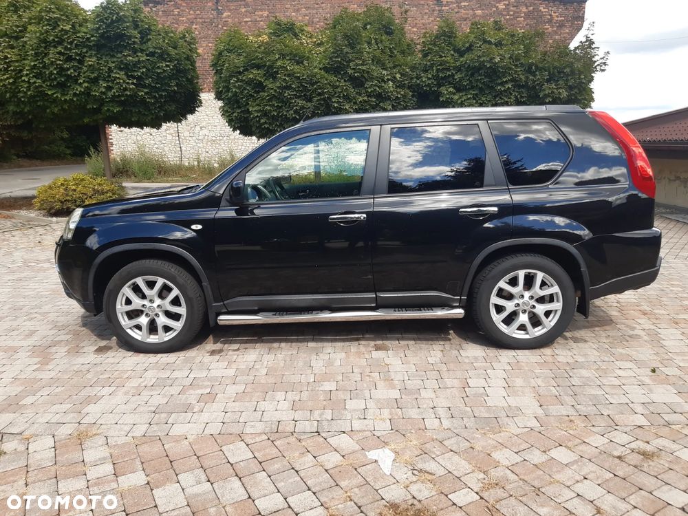 Nissan X-Trail 2.0 dCi LE - 2