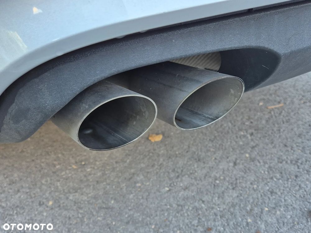 Audi A4 Avant 2.0 TDI DPF multitronic Ambiente - 10