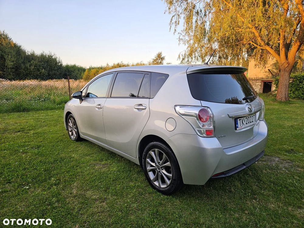 Toyota Verso 2.0 D-4D Premium 7os - 3