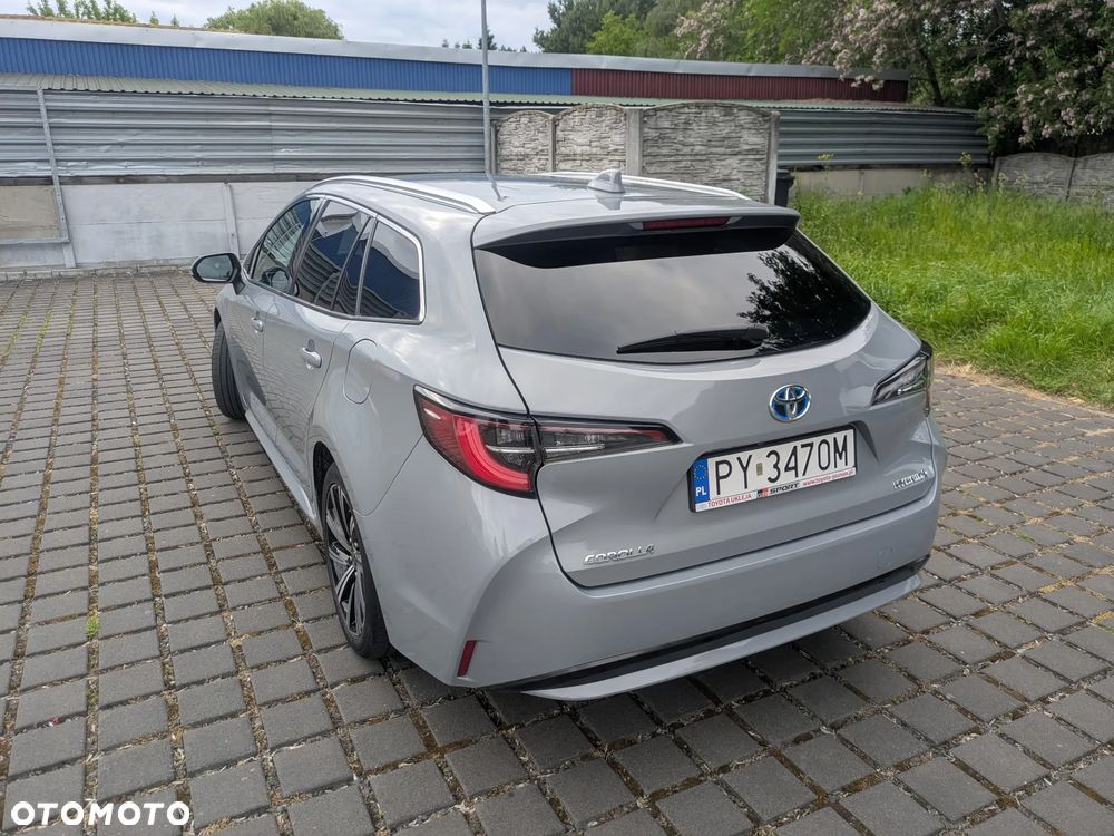 Toyota Corolla - 4