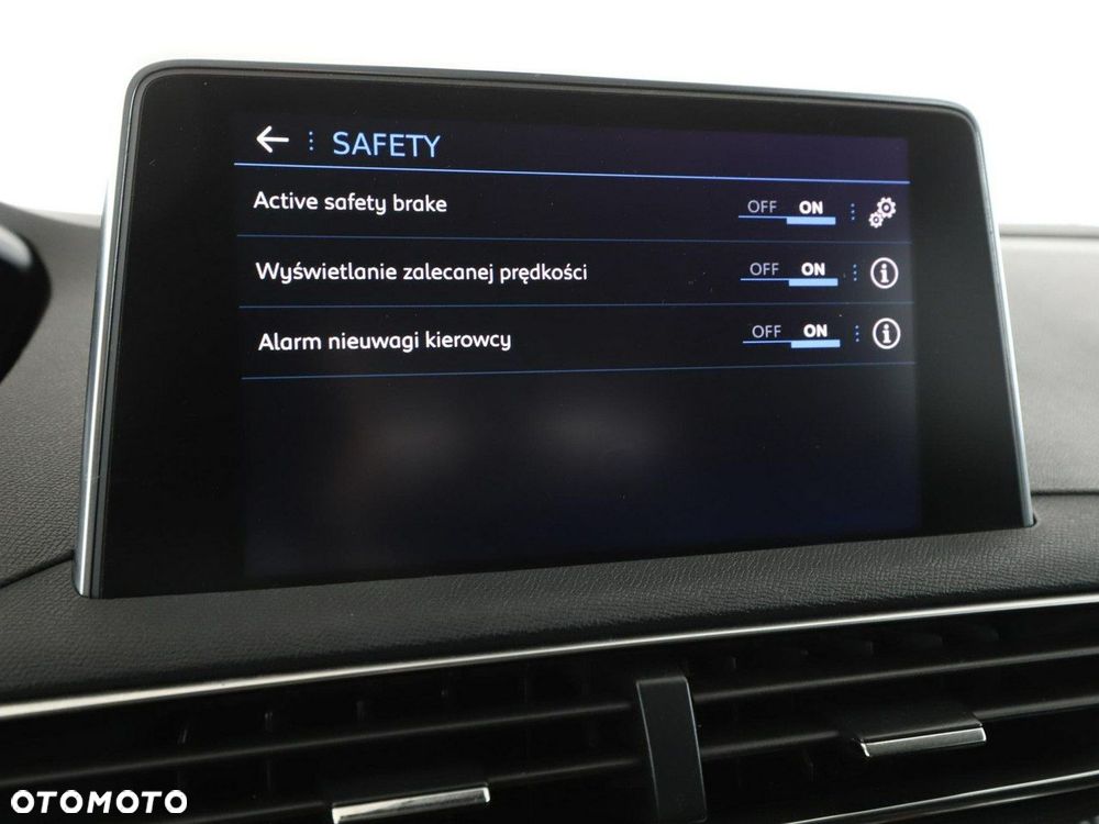 Peugeot 3008 BlueHDi 130 Stop & Start EAT8 Active Business-Paket - 27