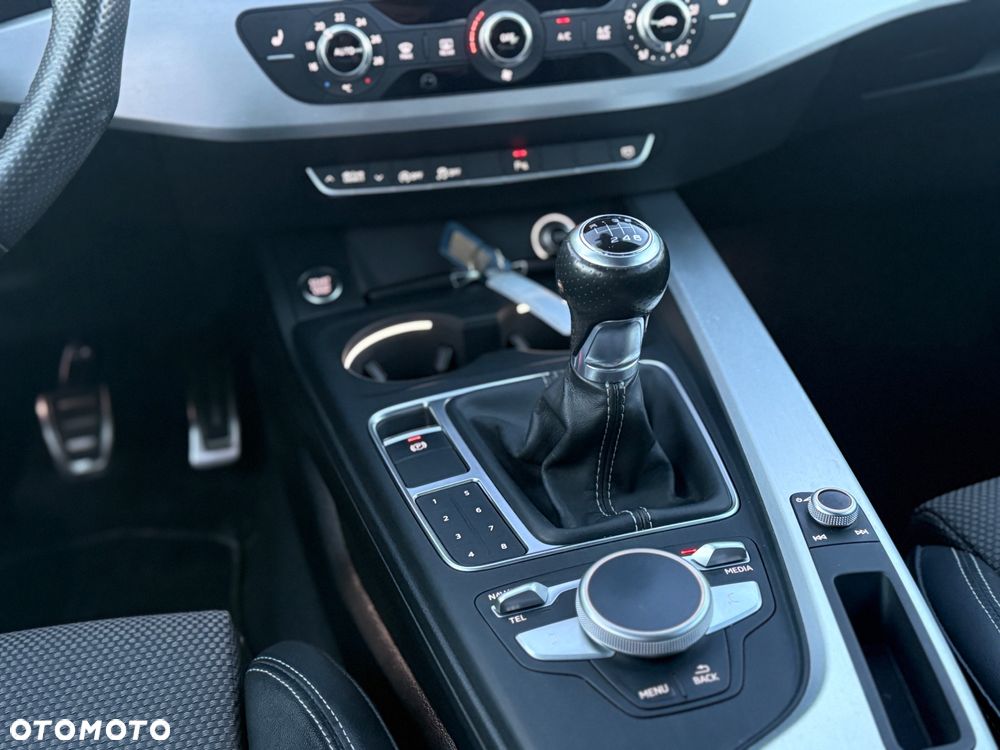 Audi A4 Avant 2.0 TDI Sport - 22