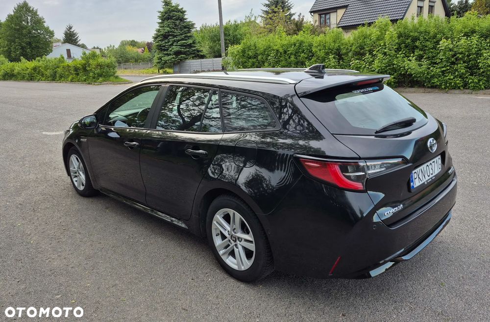 Toyota Corolla 2.0 Hybrid Comfort - 4