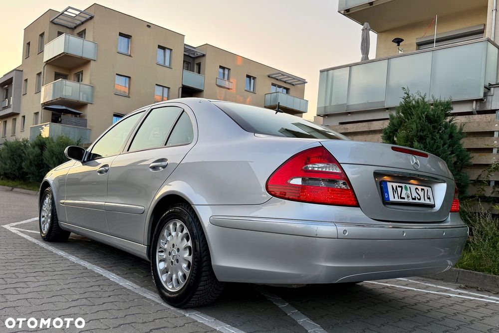 Mercedes-Benz Klasa E 200 Kompressor Elegance - 3