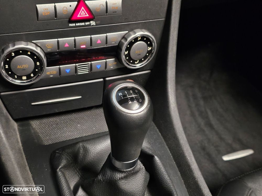 Mercedes-Benz SLK 200 K - 17