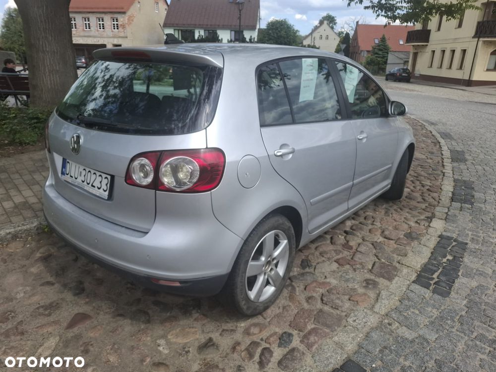 Volkswagen Golf Plus 1.9 TDI DPF Comfortline - 3