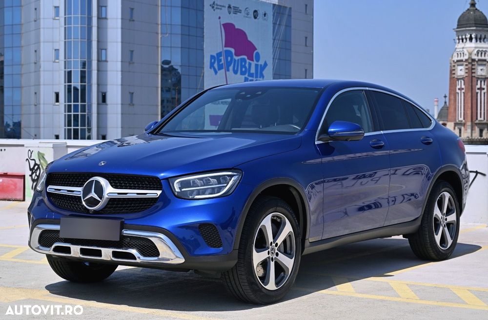 Mercedes-Benz GLC Coupe 300 4Matic 9G-TRONIC Exclusive - 3