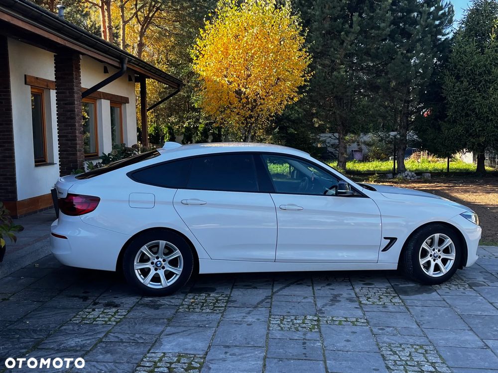 BMW 3GT 320i Advantage sport - 8