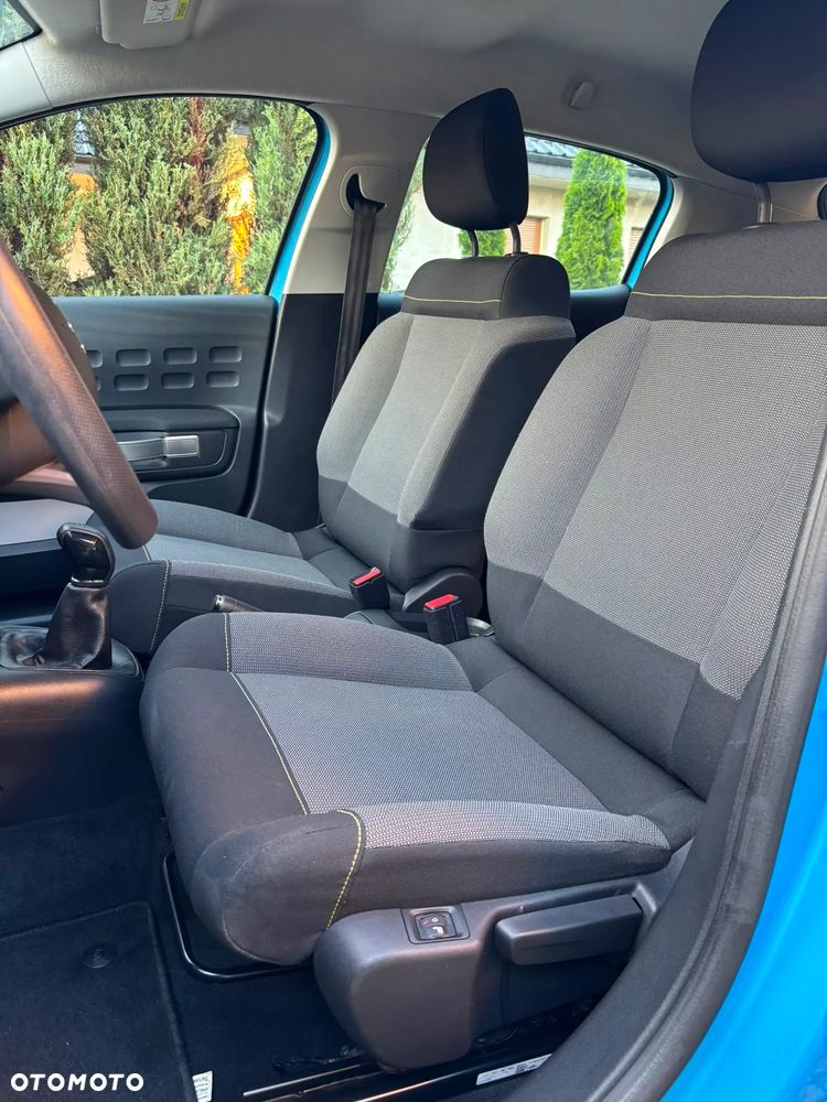 Citroën C3 Pure Tech 82 SHINE - 23