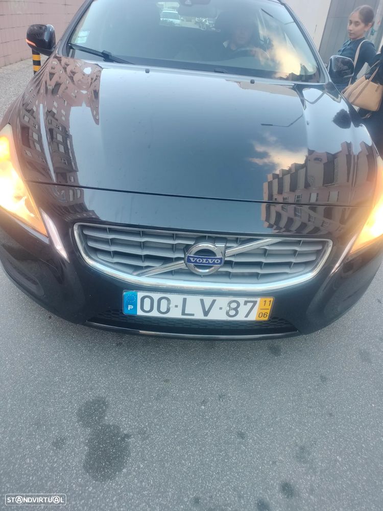 Volvo V60 1.6 D2 Drive Momentum Start/Stop - 9