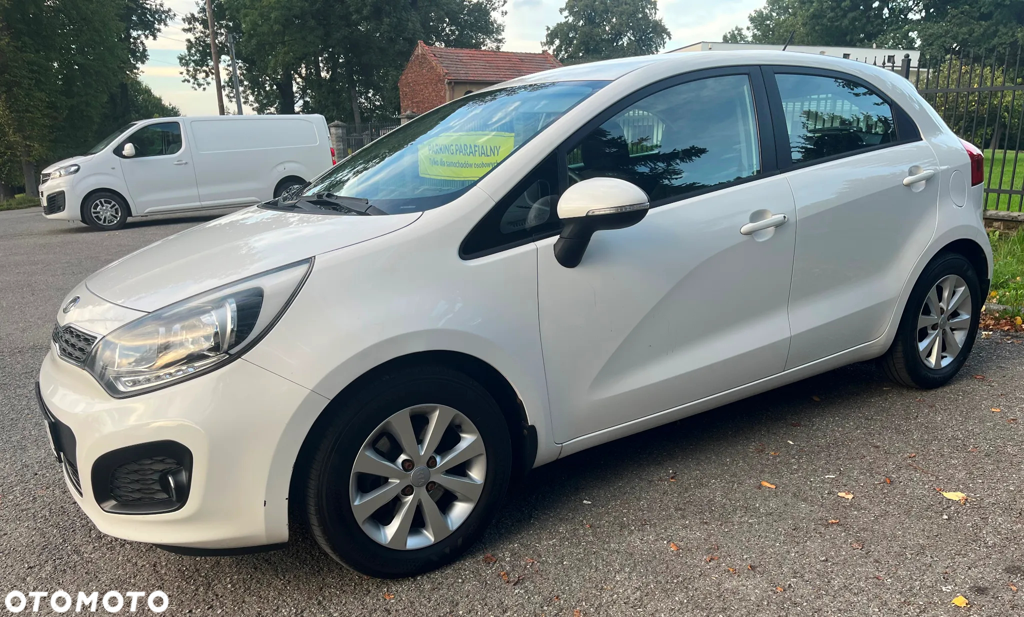 Kia Rio 1.4 Business Line Plus - 5