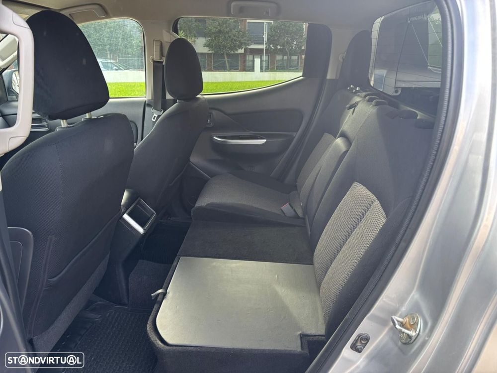 Mitsubishi L200 2.3 DI-D Strakar Space Cab Intense 4WD - 36