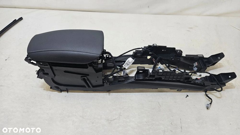 tunel środkowy ford mondeo mk5 v lift - 1