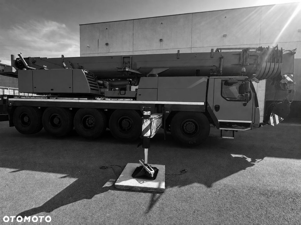 Liebherr LTM 1100-5.2 - 3