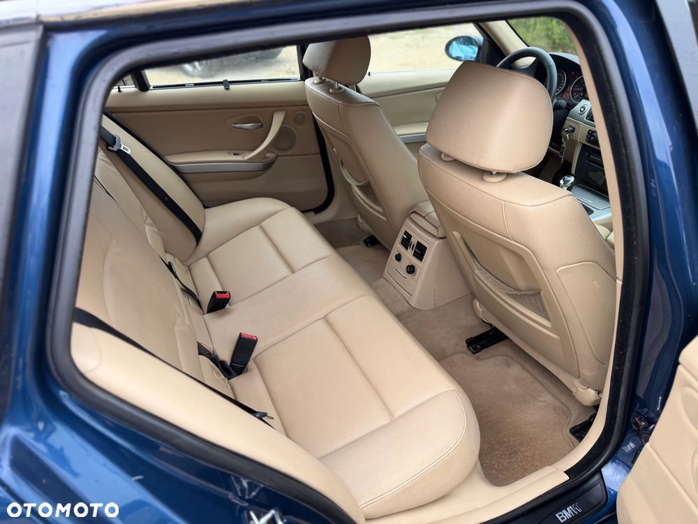 BMW Seria 3 330d DPF - 11