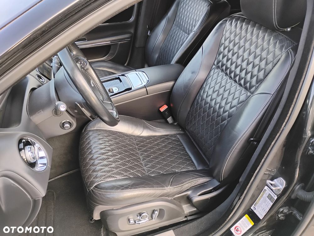 Jaguar XJ 3.0 V6 Kompressor AWD Langversion Portfolio - 9