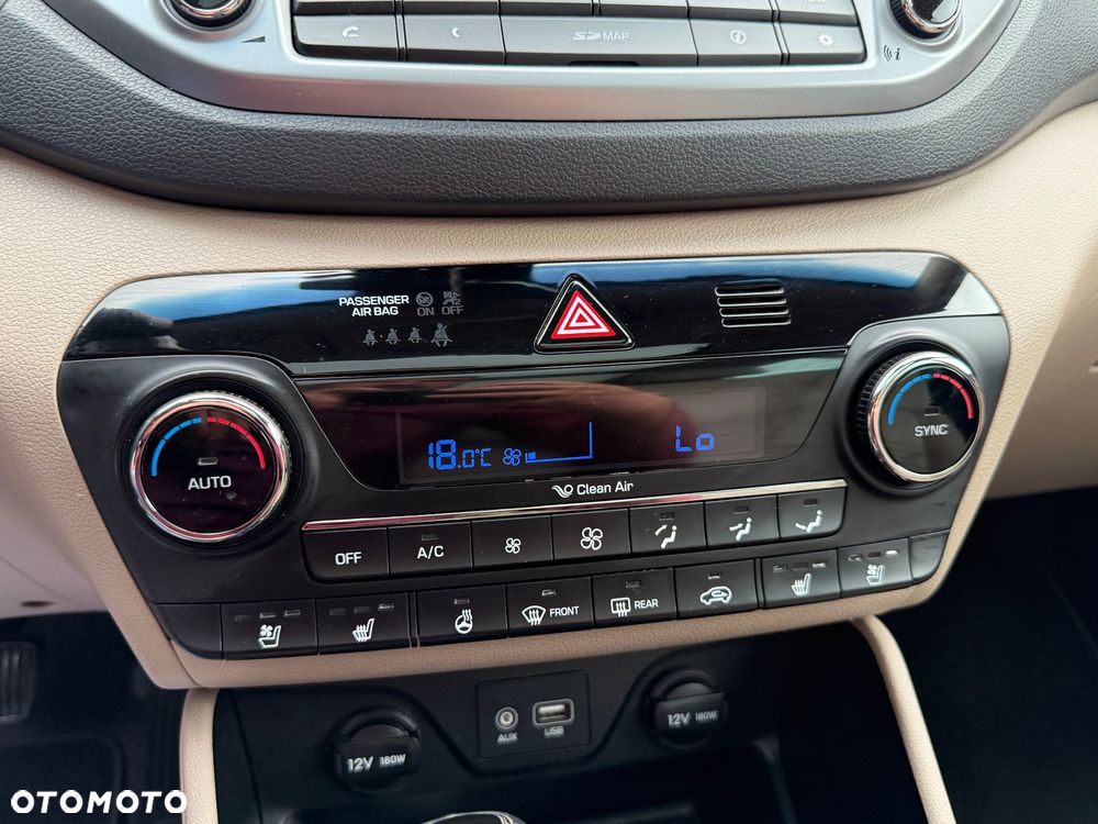 Hyundai Tucson blue 1.7 CRDi 2WD DCT Premium - 37