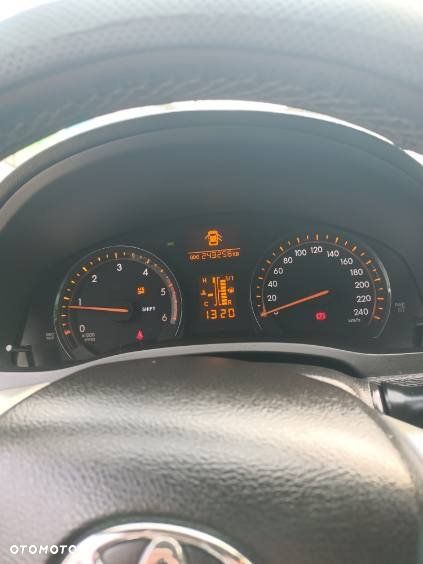 Toyota Avensis 2.0 D-4D Sol plus - 8