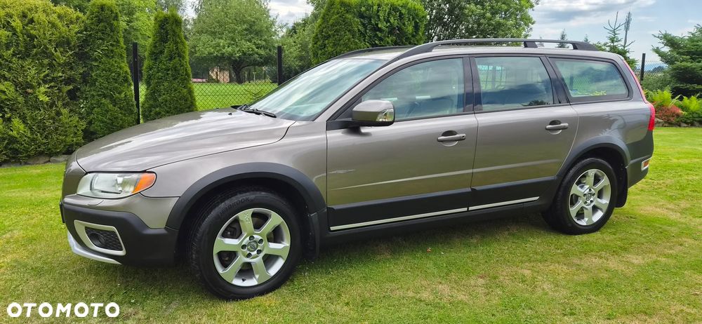Volvo XC 70 D5 AWD Summum - 2