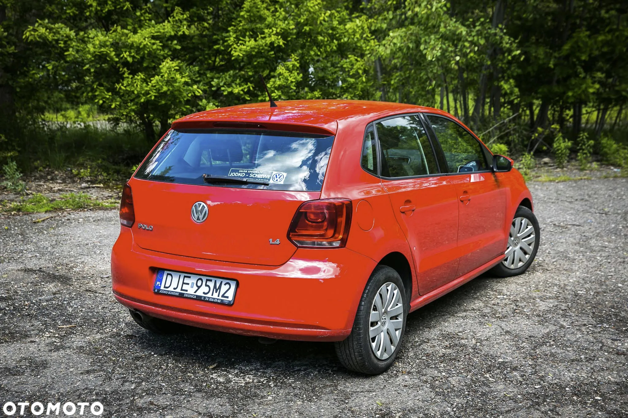 Volkswagen Polo 1.4 16V Comfortline - 4