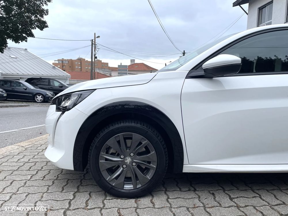 Peugeot e-208 E-Style - 10