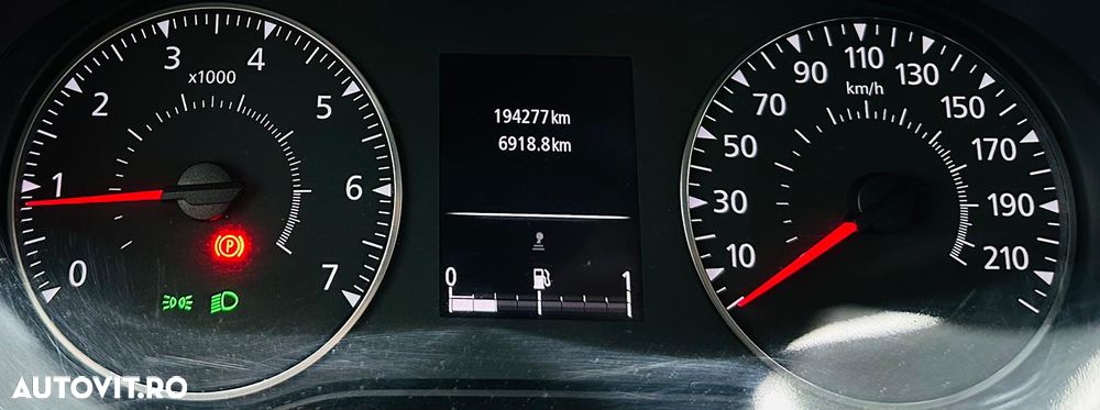 Dacia Duster 1.5 Blue dCi Prestige - 28