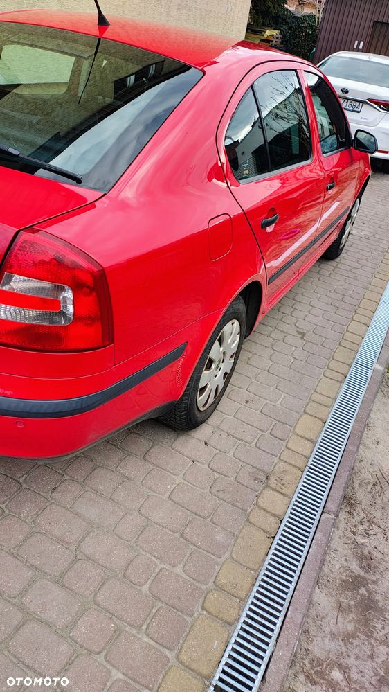 Skoda Octavia 1.6 Mint - 4