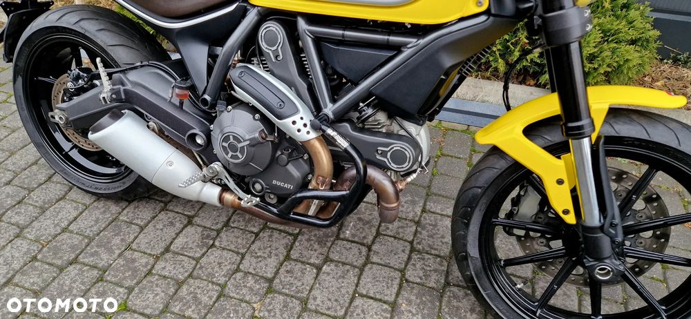 Ducati Scrambler - 16