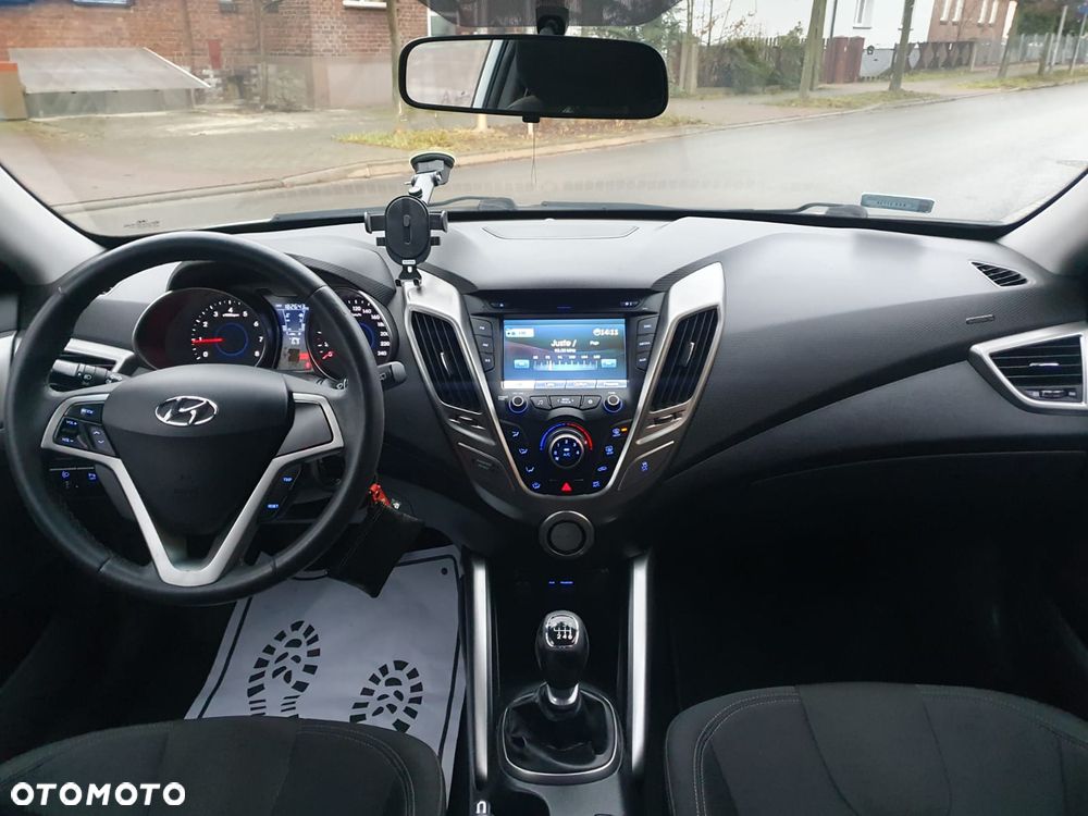 Hyundai Veloster 1.6 blue Style - 9