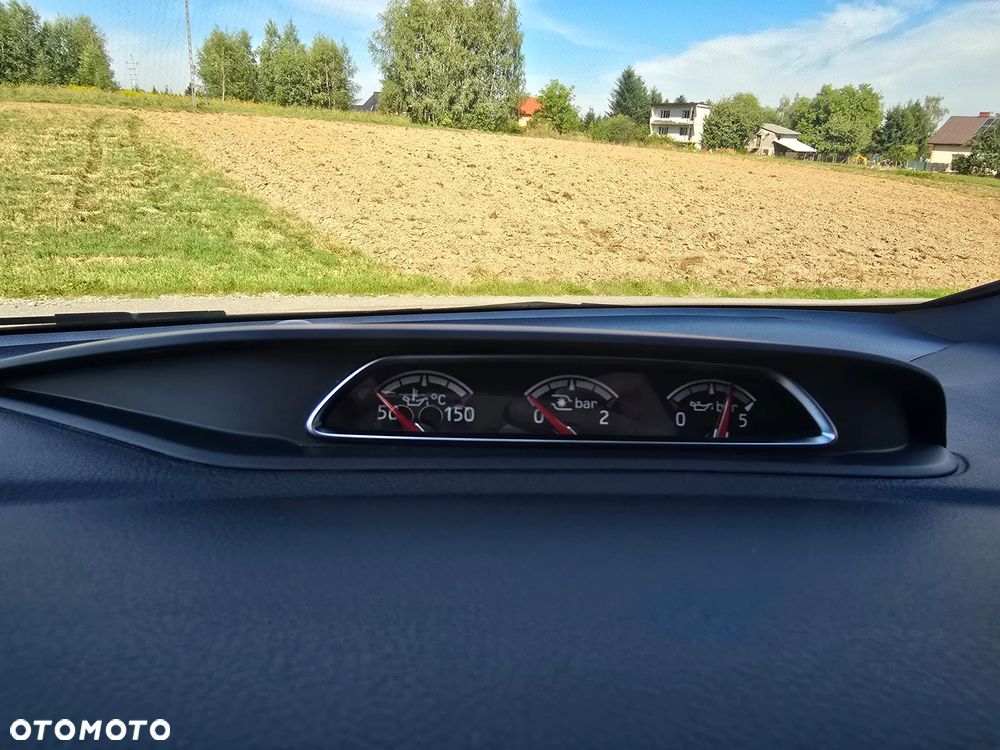 Ford Focus - 24