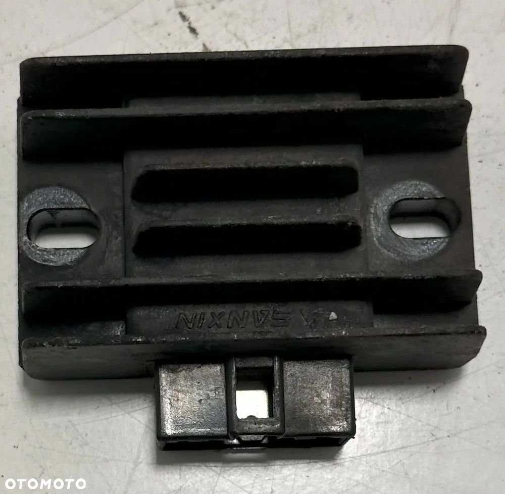 Keeway K-LIGHT 125 Regulator Napięcia - 2