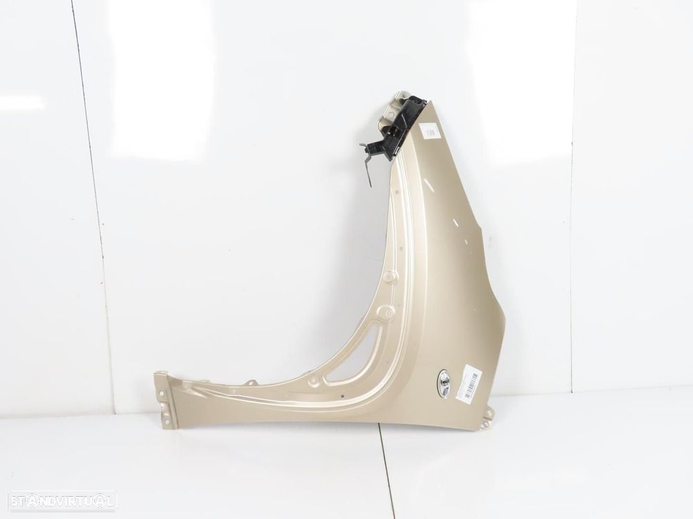 Guarda-lamas  Esquerdo/Frente Usado / Original TOYOTA AYGO X (B7) CROSS - 2