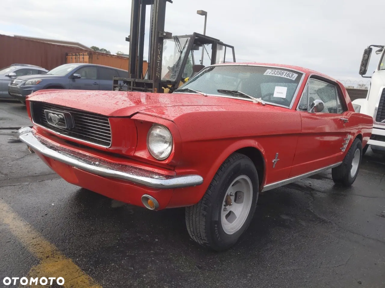 Ford Mustang - 27