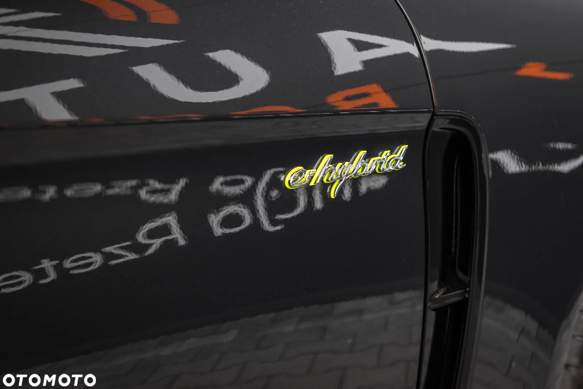 Porsche Panamera 4S Executive - 36
