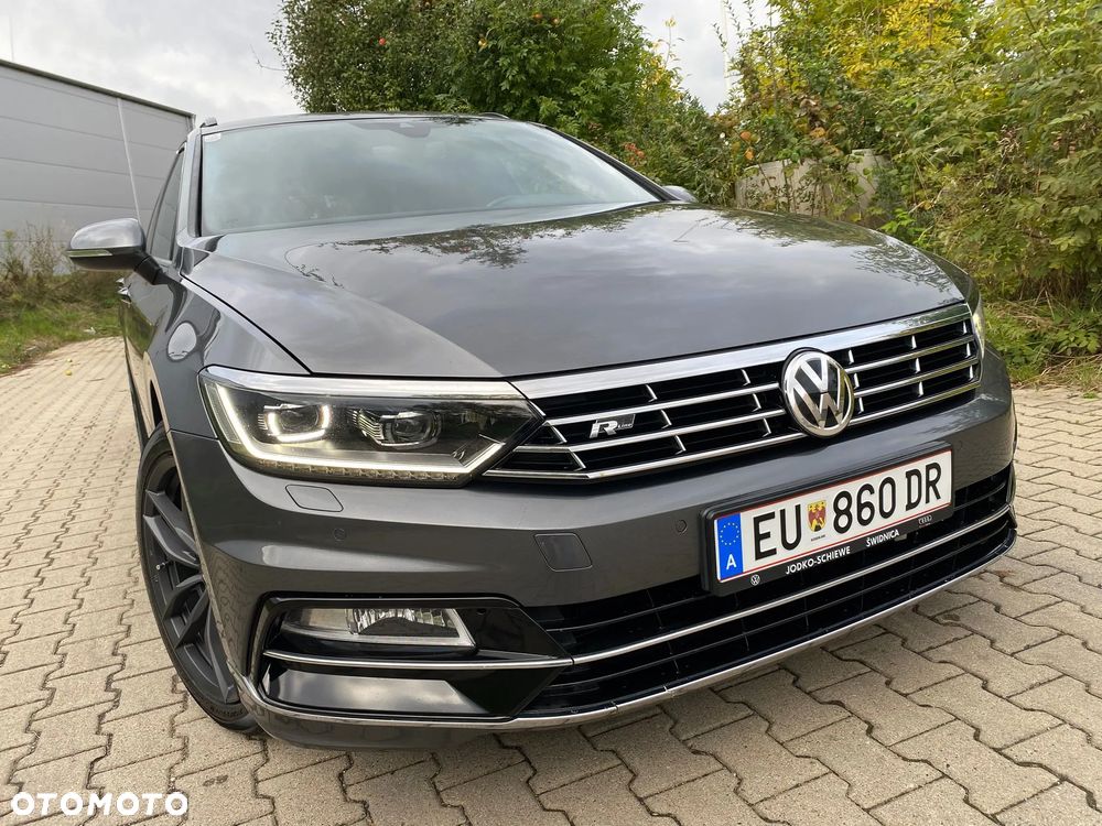 Volkswagen Passat Variant 2.0 TDI SCR DSG Highline - 1